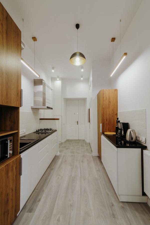 Apartment On Lesi Ukrainky Lviv Kültér fotó